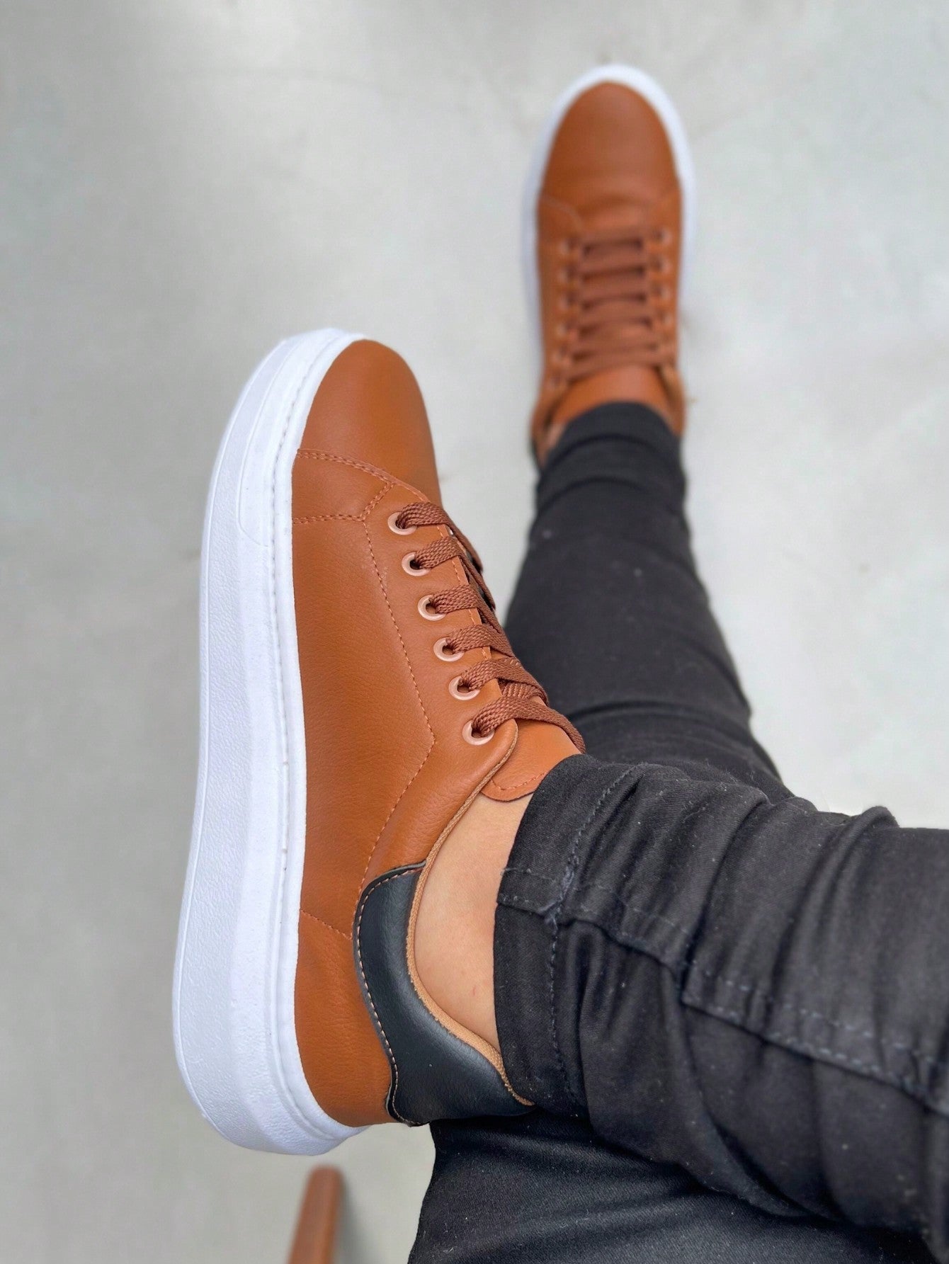 Tênis Masculino Casual Marrom Basic