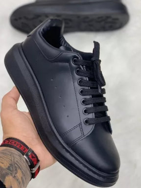 Tênis Preto Masculino Modelo Basic